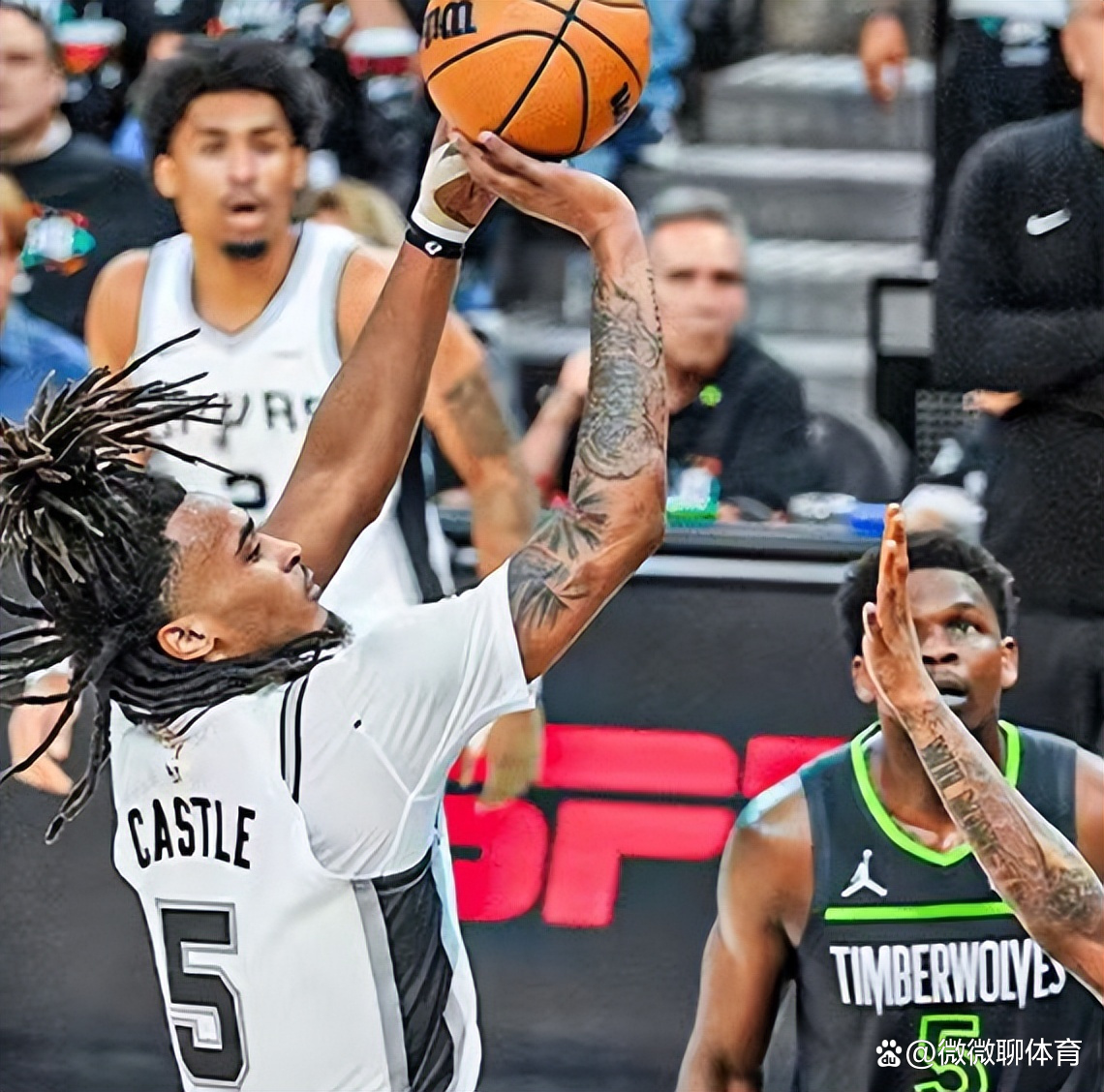 关于离谱!纽约尼克斯围绕NBA季后赛豪取连胜转会期上海久事再遭质疑,多特蒙德迎意大利杯关键赛的信息爱游戏APP